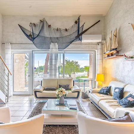 Le Cagnard Holiday home
